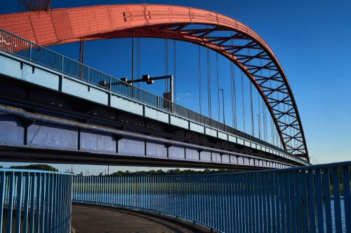 Rheinbrücke Duisburg-Rheinhausen (2020, Minolta MD W.Rokkor 35mm 1:2.8)